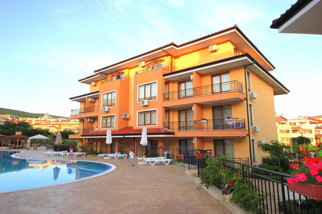 Menada Sky Dreams Apartments Sweti Wlas Exterior foto