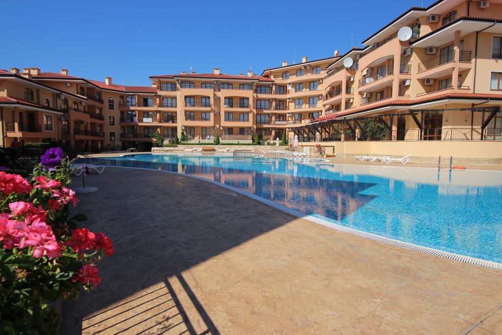 Menada Sky Dreams Apartments Sweti Wlas Exterior foto