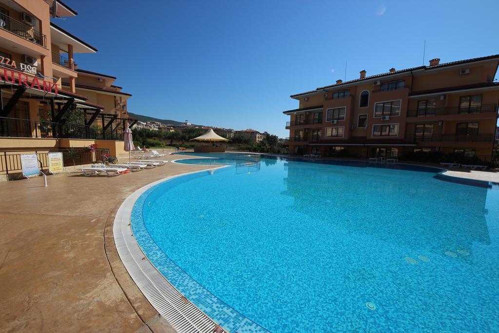 Menada Sky Dreams Apartments Sweti Wlas Exterior foto