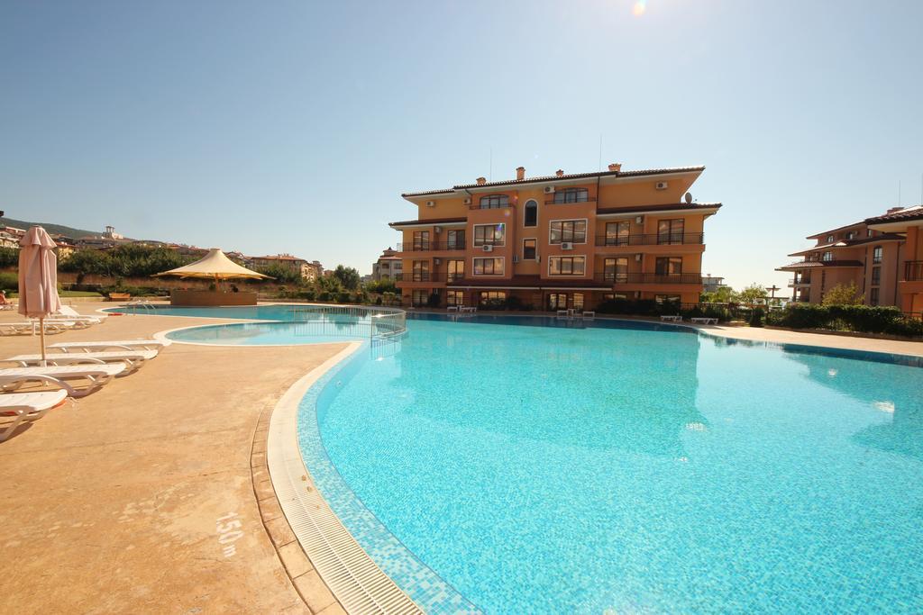 Menada Sky Dreams Apartments Sweti Wlas Exterior foto