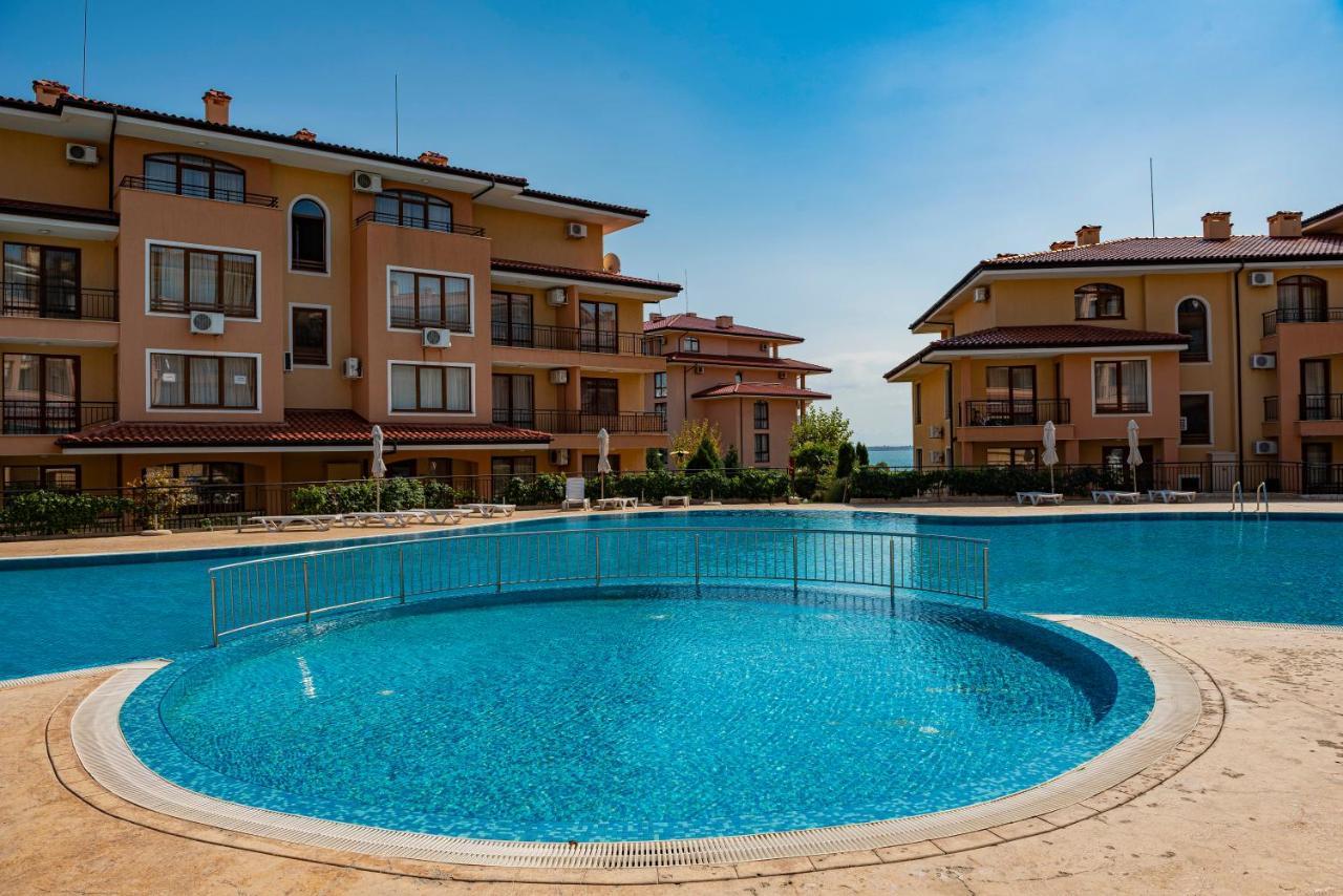 Menada Sky Dreams Apartments Sweti Wlas Exterior foto